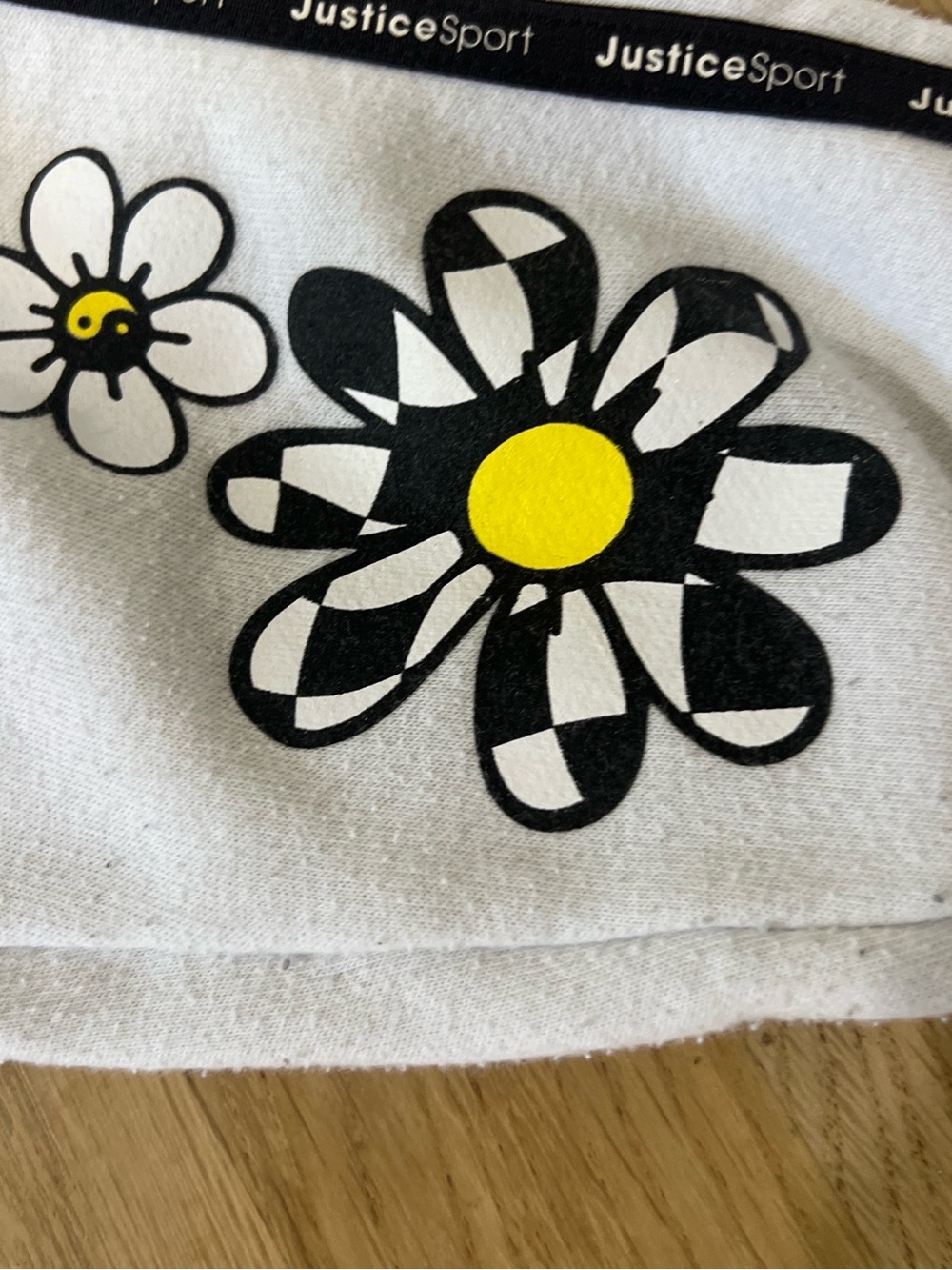 Y2K VTG Justice Girls size XL 16/18 Hoodie - Black Trim & White Interior - Picture 4 of 7